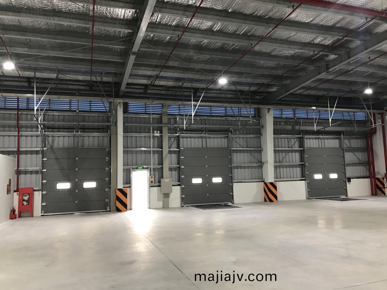 1679104619147111.jpg 工(gong)業門2020.12.7-越南-王(wang)峯2.jpg